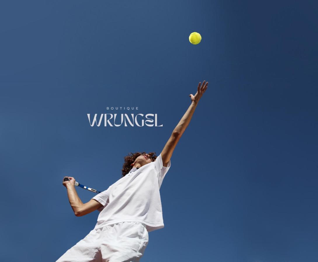 Boutique Wrungel Hotel เวอร์ซาร์ ภายนอก รูปภาพ